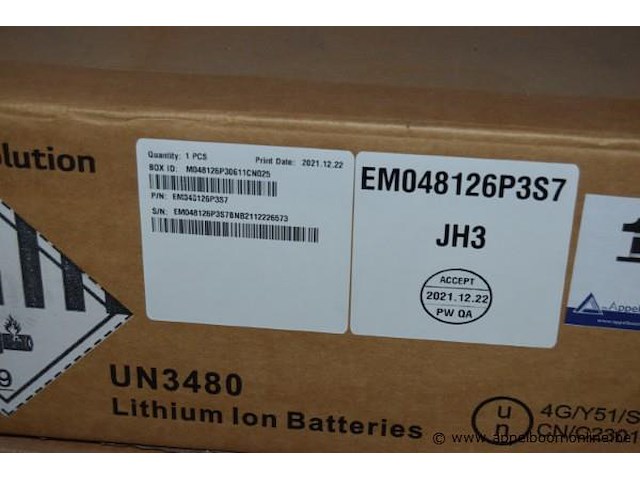 Lithium-ion batterij, varta, em048126p3s7, batterij opslagsysteem, varta, pulse neo m-uf 273-008, 230v, 2.5kw, werking niet gekend - afbeelding 2 van  3