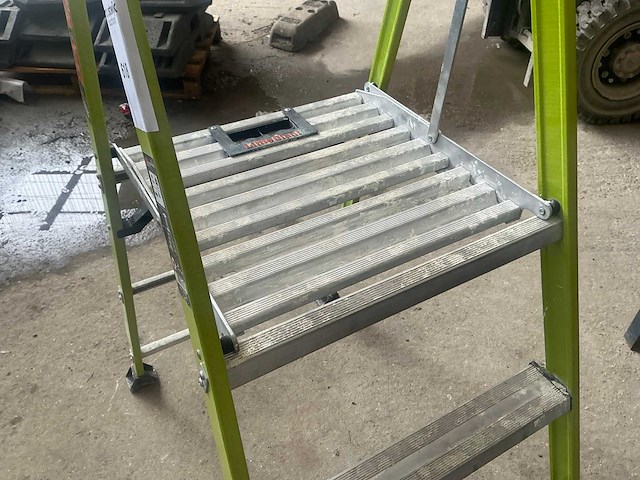 Little giant fortress 1x3 polyester platformladder - afbeelding 4 van  6