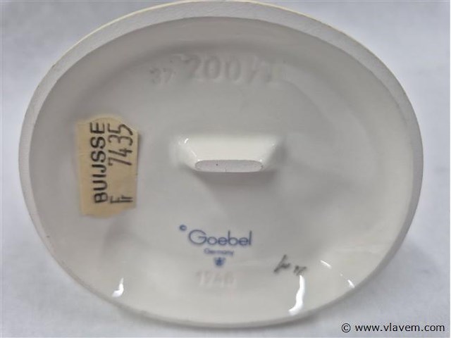 Little goat herder - afbeelding 3 van  3