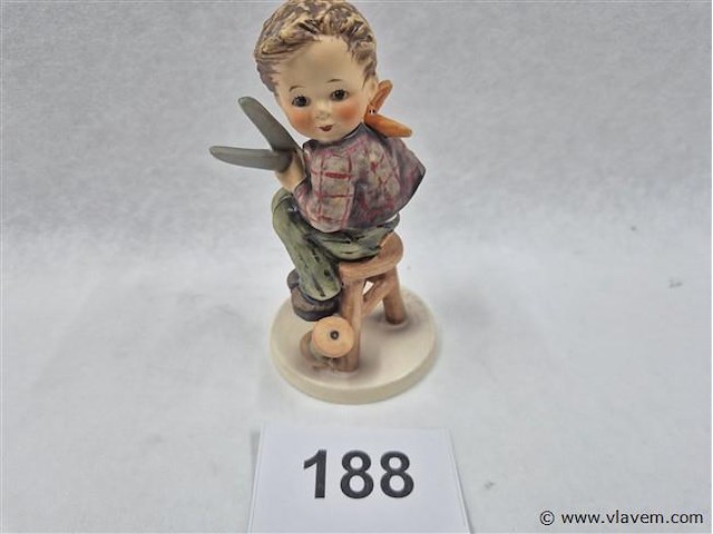 Little tailor - afbeelding 1 van  3