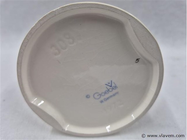 Little tailor - afbeelding 3 van  3