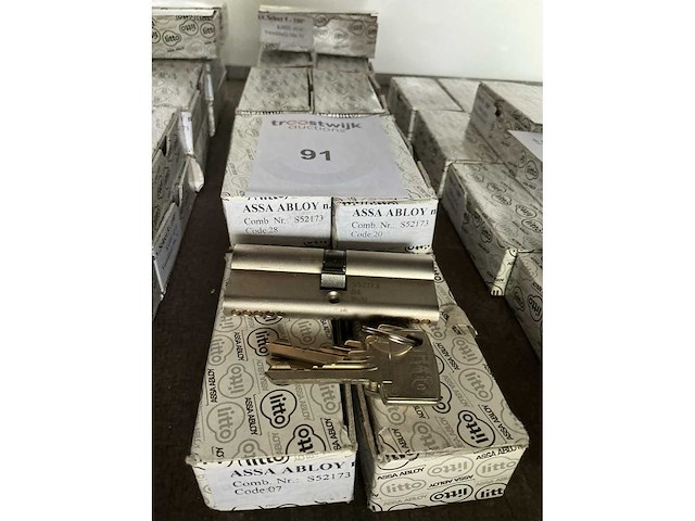 Litto diverse codes cilinder slot inclusief 3 sleutels (15x) - afbeelding 2 van  2