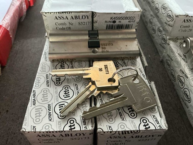 Litto diverse codes cilinder slot inclusief 3 sleutels (15x) - afbeelding 2 van  2