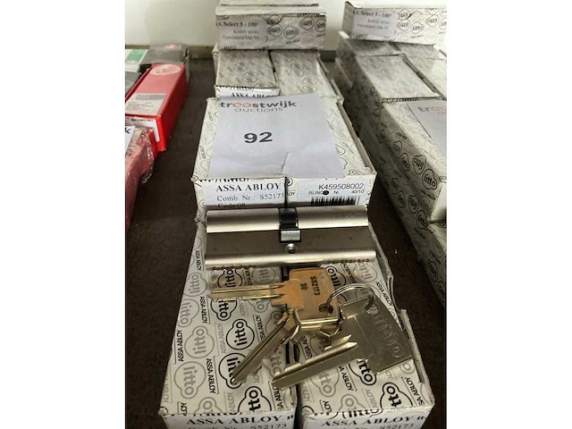 Litto diverse codes cilinder slot inclusief 3 sleutels (15x) - afbeelding 1 van  1