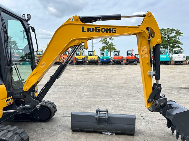 Liugong - 2026 - 9027 fzts - minigraafmachine - afbeelding 10 van  47