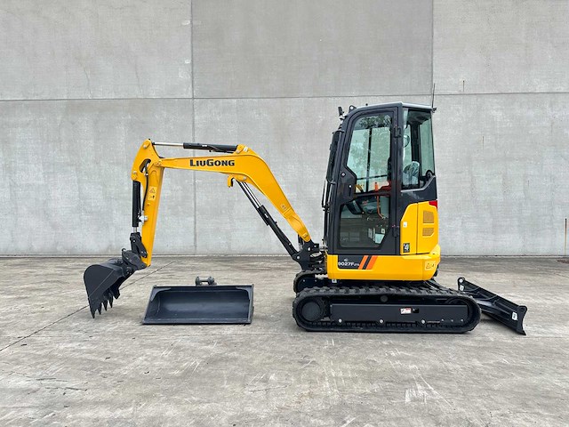 Liugong - 2026 - 9027 fzts - minigraafmachine - afbeelding 45 van  47