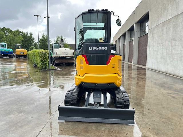 Liugong - 2026 - 9027 fzts - minigraafmachine - afbeelding 43 van  47