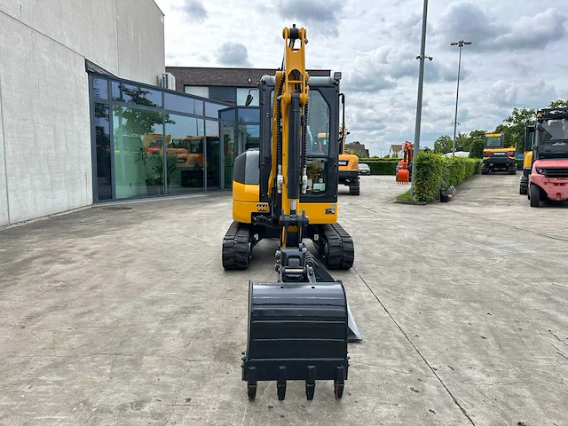 Liugong - 2026 - 9027 fzts - minigraafmachine - afbeelding 12 van  47