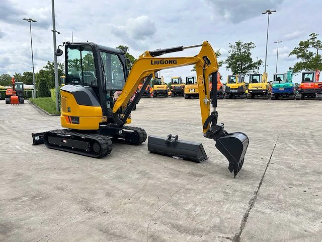 Liugong - 2026 - 9027 fzts - minigraafmachine - afbeelding 23 van  47
