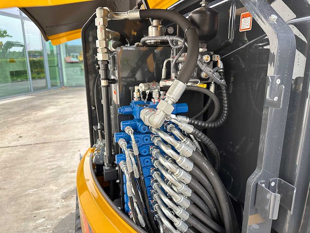 Liugong - 2026 - 9035 fzts - minigraafmachine - afbeelding 41 van  50