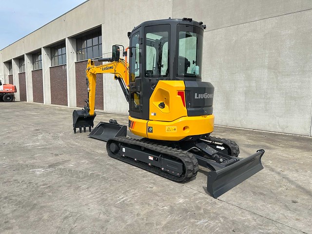 Liugong - 2026 - 9035 fzts - minigraafmachine - afbeelding 35 van  37