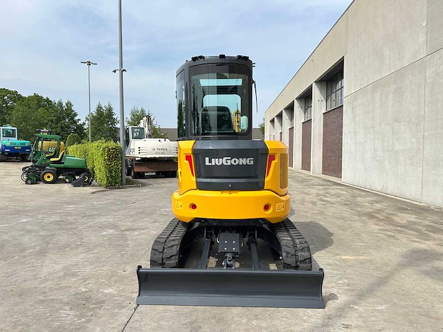 Liugong - 2026 - 9035 fzts - minigraafmachine - afbeelding 47 van  50
