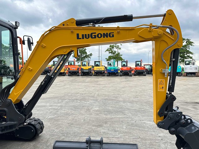 Liugong - 2026 - 9035 fzts - minigraafmachine - afbeelding 11 van  47