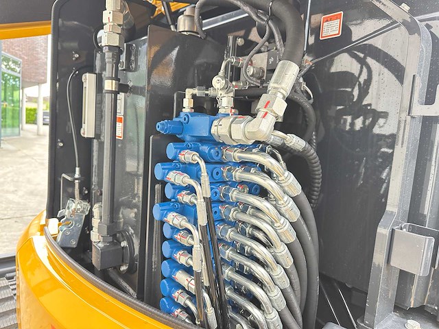 Liugong - 2026 - 9035 fzts - minigraafmachine - afbeelding 11 van  22