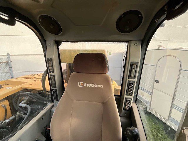 Liugong 908c - rupsgraafmachine - afbeelding 22 van  37