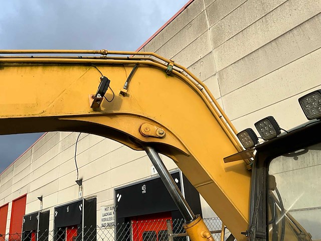 Liugong 908c - rupsgraafmachine - afbeelding 20 van  37