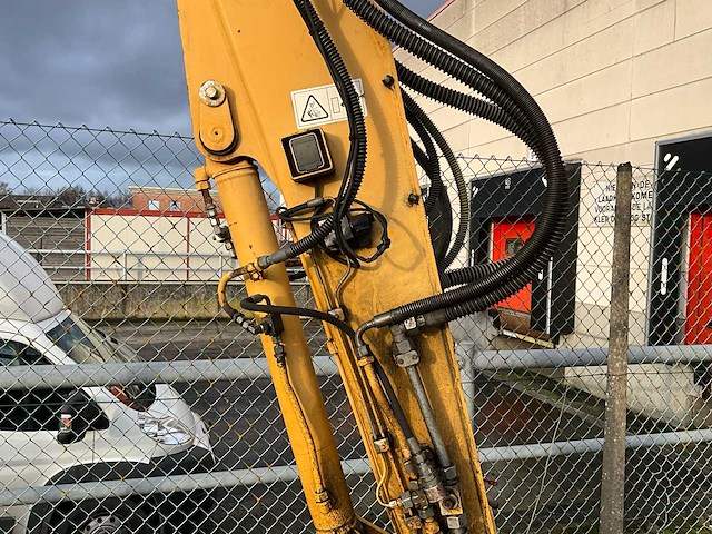 Liugong 908c - rupsgraafmachine - afbeelding 32 van  37