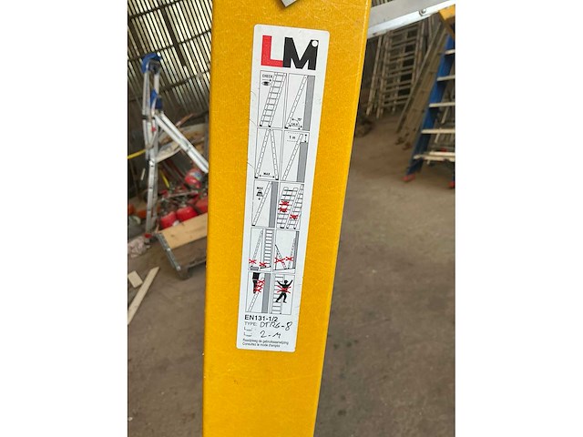 Lm dtrg 8 polyester trapladder (2x) - afbeelding 5 van  5