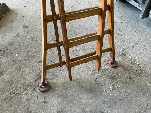 Lm t2x12 houten schuifladder - afbeelding 2 van  4