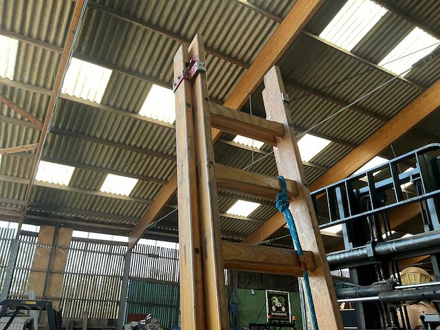 Lm t2x12 houten schuifladder - afbeelding 3 van  4