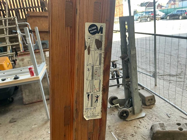 Lm t2x12 houten schuifladder - afbeelding 4 van  4