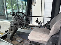 Lm trac - 2011 - 286 2wd - straatveegmachine - afbeelding 17 van  18