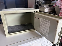 Locker - afbeelding 4 van  4