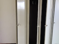 Locker - afbeelding 2 van  2