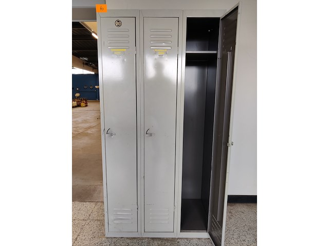 Locker - afbeelding 2 van  2
