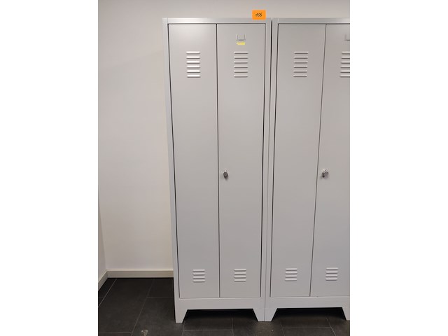 Locker - afbeelding 1 van  2