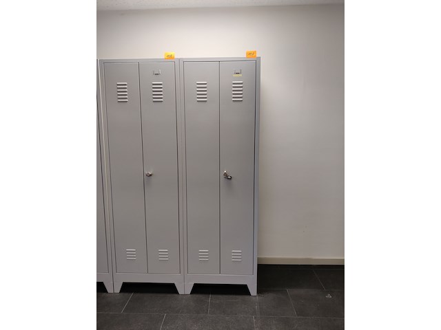 Locker - afbeelding 1 van  2