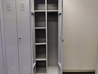 Locker - afbeelding 2 van  2