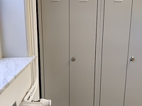 Locker - afbeelding 1 van  2