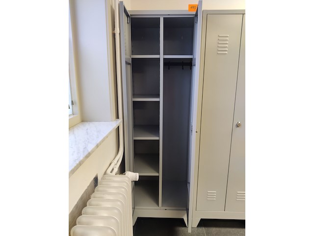 Locker - afbeelding 2 van  2