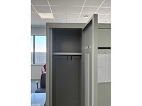 Lockerkast 3 deuren - afbeelding 5 van  5