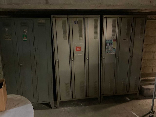 Lockerkast (3x) - afbeelding 1 van  4