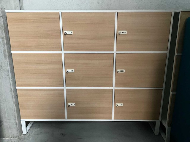 Lockerkast (3x) - afbeelding 1 van  8