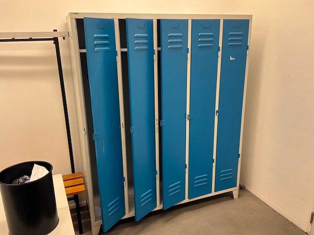 Lockerkast (3x) - afbeelding 1 van  3