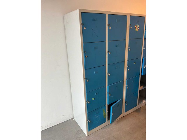 Lockerkast (4x) - afbeelding 2 van  4