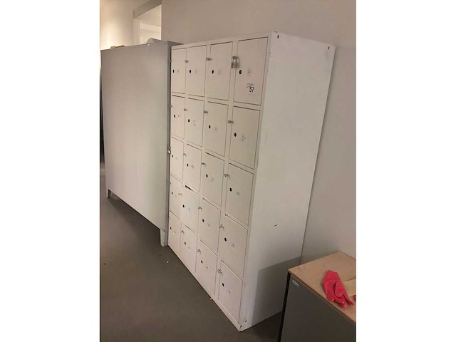 Lockerkast (4x) - afbeelding 2 van  3