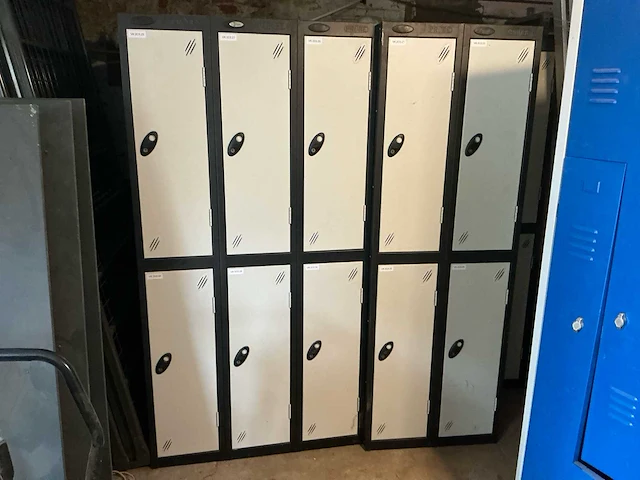Lockerkast (7x) - afbeelding 1 van  5