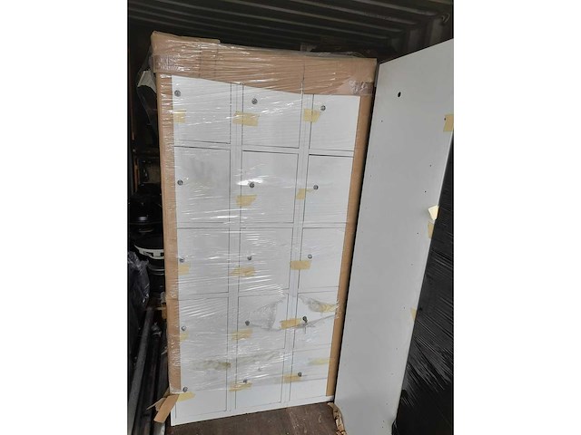 Lockerkast met muntslot (15x) - afbeelding 17 van  17