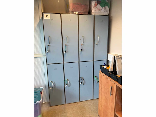 Lockerkast (trespa) - afbeelding 2 van  6