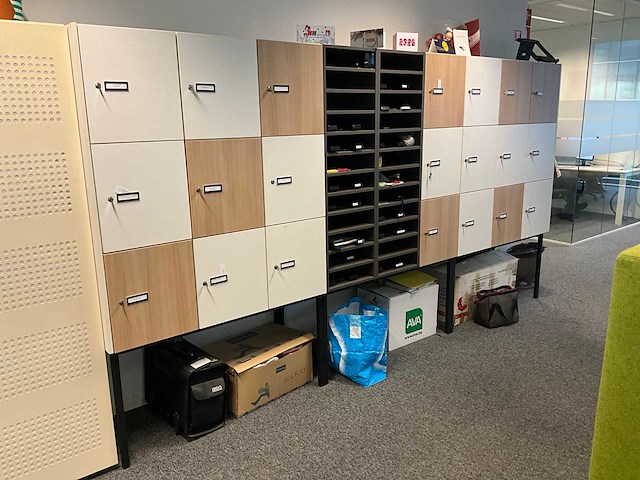 Lockerkast - afbeelding 1 van  4