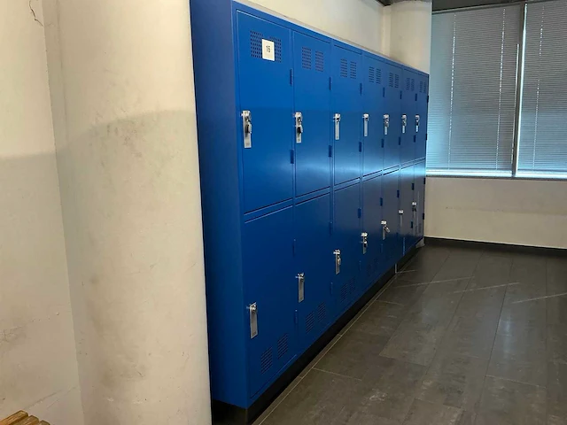 Lockerkast - afbeelding 1 van  4