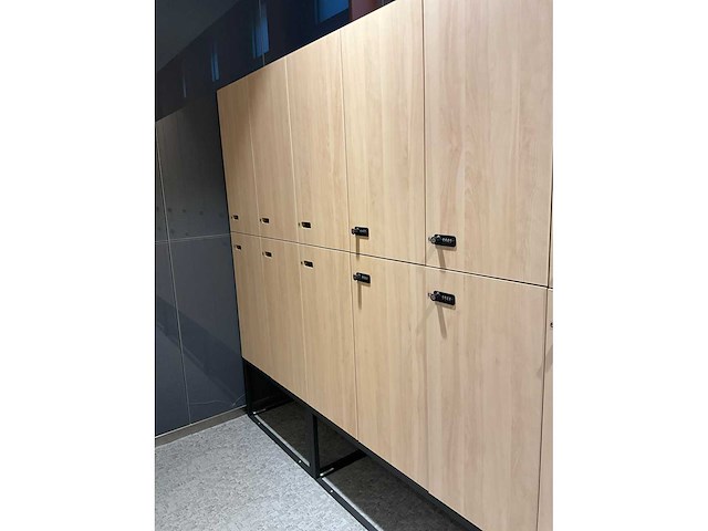 Lockerkasten (34 lockers) - afbeelding 2 van  13