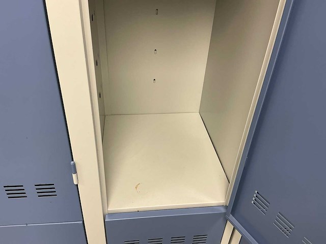 Lockerkasten (3x) - afbeelding 2 van  3