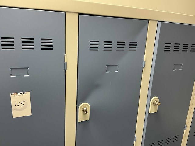 Lockerkasten (3x) - afbeelding 6 van  6