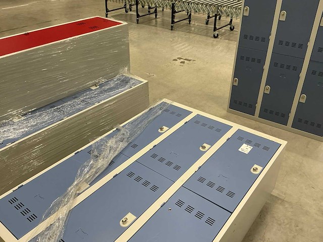 Lockerkasten (4x) - afbeelding 4 van  4