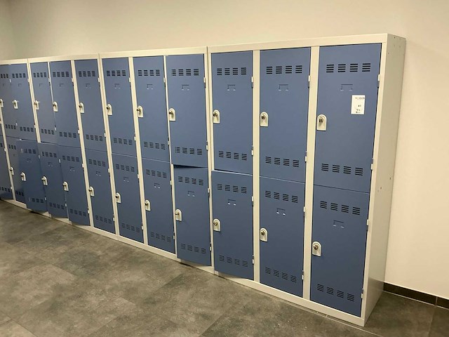 Lockerkasten (4x) - afbeelding 1 van  9